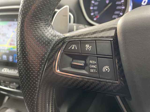 マセラティ ギブリ S グランスポーツ 兵庫県 2018(平30)年 8万km 黒 ・純正ナビ(BT/TV/SD/USB/AUX)/・全方位カメラ/・サンルーフ/・衝突軽減ブレーキ/・アダプティブクルーズコントロール/・ブレーキアシスト/・トラクションコントロール/・前席シートベルトプリテンショナー/・前後コーナーセンサー/・EBM（エキゾースト・バイパス・モジュール）/・オートマチックハイビーム/・車線保持アシスト/・死角アシスト/・前方衝突警告/・アイドリングストップ/・パドルシフト/・革シート/・前席パワーシート/・前席シートヒーター/・前方ドラレコ/・ETC/・LEDヘッドライト/・純正アルミホイール/・電動リアゲート/・パーキングアシスト/・リヤサンシャード