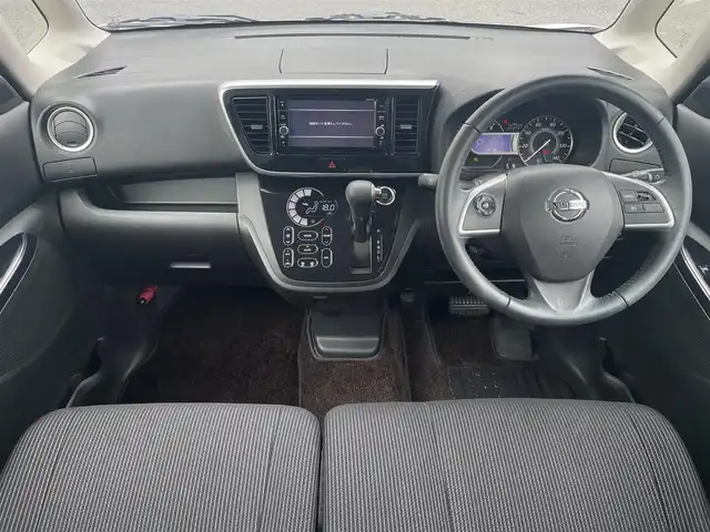 日産 デイズ ルークス ハイウェイスター Gターボ 岐阜県 2018(平30)年 7.3万km ホワイトパール (株)IDOMが運営する【じしゃロン多治見店】の自社ローン専用車両になります。こちらは現金またはオートローンご利用時の価格です。自社ローンご希望の方は別途その旨お申付け下さい。/ディーラーオプションナビ/　（Bluetooth/DVD/フルセグ）/アラウンドビューモニター/エマージェンシーブレーキ/レーンキープアシスト/クルーズコントロール/両側パワースライドドア/アイドリングストップ/オートハイビーム/オートライト/フォグランプ