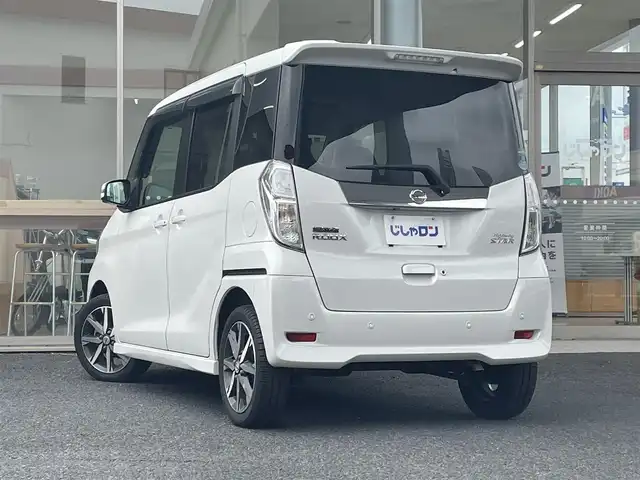 日産 デイズ ルークス ハイウェイスター Gターボ 岐阜県 2018(平30)年 7.3万km ホワイトパール (株)IDOMが運営する【じしゃロン多治見店】の自社ローン専用車両になります。こちらは現金またはオートローンご利用時の価格です。自社ローンご希望の方は別途その旨お申付け下さい。/ディーラーオプションナビ/　（Bluetooth/DVD/フルセグ）/アラウンドビューモニター/エマージェンシーブレーキ/レーンキープアシスト/クルーズコントロール/両側パワースライドドア/アイドリングストップ/オートハイビーム/オートライト/フォグランプ