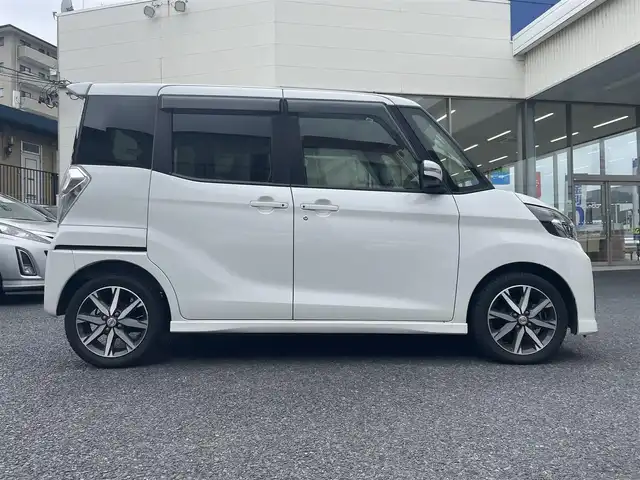 日産 デイズ ルークス ハイウェイスター Gターボ 岐阜県 2018(平30)年 7.3万km ホワイトパール (株)IDOMが運営する【じしゃロン多治見店】の自社ローン専用車両になります。こちらは現金またはオートローンご利用時の価格です。自社ローンご希望の方は別途その旨お申付け下さい。/ディーラーオプションナビ/　（Bluetooth/DVD/フルセグ）/アラウンドビューモニター/エマージェンシーブレーキ/レーンキープアシスト/クルーズコントロール/両側パワースライドドア/アイドリングストップ/オートハイビーム/オートライト/フォグランプ