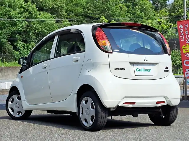 三菱 ｉ ＭｉＥＶ M 大阪府 2012(平24)年 7.2万km ホワイト /禁煙車//社外HDDナビ【VIE-X08S】/・フルTV/DVD/CD/SD//ETC//純正マット・バイザー//キーレス//充電機車載