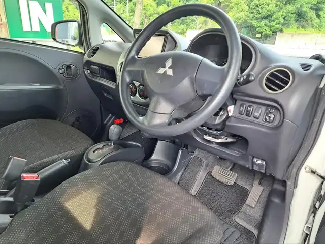 三菱 ｉ ＭｉＥＶ M 大阪府 2012(平24)年 7.2万km ホワイト /禁煙車//社外HDDナビ【VIE-X08S】/・フルTV/DVD/CD/SD//ETC//純正マット・バイザー//キーレス//充電機車載