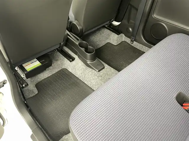 スズキ アルト L 福島県 2019(令1)年 1.6万km スペリアホワイト 衝突被害軽減システム　/車線逸脱警報　/コーナーセンサー　/シートヒーター　/オートマッチクハイビーム　/リモコンキー　/スペアキー　/純正フロアマット　/ＣＤチューナー　/【CD/AUX/AM/FM】/横滑り防止装置　/アイドリングストップ