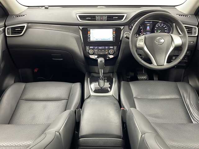日産 エクストレイル 20X 道央・札幌 2014(平26)年 4.1万km ダイヤモンドブラック ・4WD/・寒冷地仕様/・純正ナビ（CD＆DVD＆TV＆BT＆SD）/・バックカメラ/・シートヒーター/・ドアミラーヒーター/・プッシュスタート/・ステアリングスイッチ/・ハロゲンヘッドライト/・スマートキー
