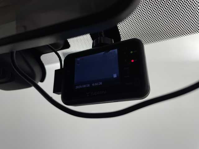 日産 エクストレイル 20X エマージェンシーブレーキ 鹿児島県 2014(平26)年 6.8万km ダークメタルグレー メーカーナビゲーション/フルセグ BT CD DVD FM AM/エマージェンシーブレーキ/全方位カメラ/パワーバックドア/クルーズコントロール/前方ドライブレコーダー/シートヒーター/カプロンシート/3列シート/アイドリングストップ/革巻きステアリング/ステアリングリモコン/純正フロアマット/純正17インチアルミホイール/AUTOライト/LEDヘッドライト/エンジンスタートボタン