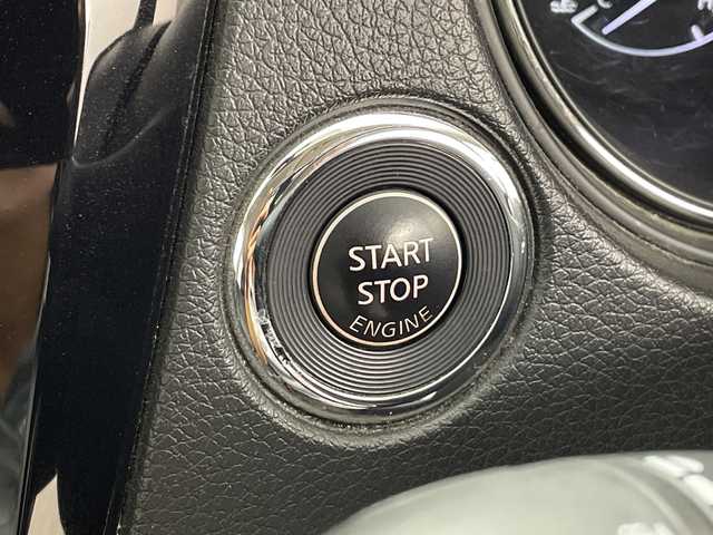 日産 エクストレイル 20X エマージェンシーブレーキ 鹿児島県 2014(平26)年 6.8万km ダークメタルグレー メーカーナビゲーション/フルセグ BT CD DVD FM AM/エマージェンシーブレーキ/全方位カメラ/パワーバックドア/クルーズコントロール/前方ドライブレコーダー/シートヒーター/カプロンシート/3列シート/アイドリングストップ/革巻きステアリング/ステアリングリモコン/純正フロアマット/純正17インチアルミホイール/AUTOライト/LEDヘッドライト/エンジンスタートボタン