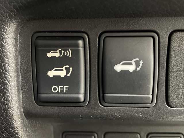 日産 エクストレイル 20X エマージェンシーブレーキ 鹿児島県 2014(平26)年 6.8万km ダークメタルグレー メーカーナビゲーション/フルセグ BT CD DVD FM AM/エマージェンシーブレーキ/全方位カメラ/パワーバックドア/クルーズコントロール/前方ドライブレコーダー/シートヒーター/カプロンシート/3列シート/アイドリングストップ/革巻きステアリング/ステアリングリモコン/純正フロアマット/純正17インチアルミホイール/AUTOライト/LEDヘッドライト/エンジンスタートボタン