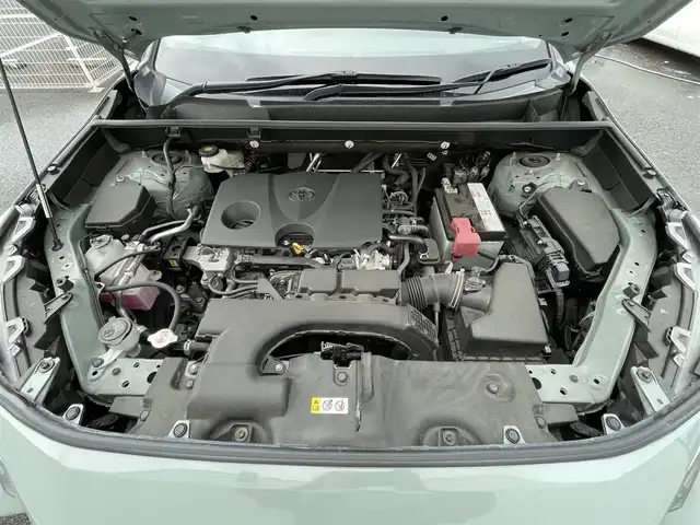 トヨタ ＲＡＶ４ アドベンチャー 佐賀県 2020(令2)年 5.1万km アーバンカーキ トヨタセーフティセンス/・プリクラッシュセーフティ/・レーダークルーズコントロール/・レーントレーシングアシスト/・オートマチックハイビーム/ブラインドスポットモニター/リヤクロストラフィックオートブレーキ/純正ディスプレイオーディオ/・ナビ/バックカメラ/・フルセグTV/BT/TVキャンセラー/前後ドライブレコーダー(ZDR026)/純正19インチAW/合皮シート/パワーシート/LEDヘッドライト/オートライト/フォグランプ/ETC/電動パーキングスイッチ/ドライブモードセレクト/スペアキー×１/取扱説明書/保証書