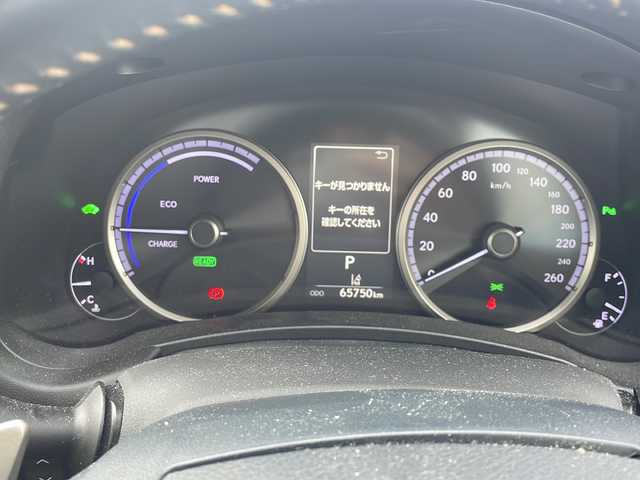 レクサス ＮＸ 300h Fスポーツ 山梨県 2019(令1)年 6.6万km ホワイトノーヴァガラスフレーク ４WD/ガラスルーフ　/純正１０．３型ナビ　/アランドビュー　/ワンオーナー　/黒レザーシート　/ＥＴＣ２．０　/フルセグ　/Ｂｌｕｅｔｏｏｔｈ　/前後ドラレコ　/前席温冷シート　/電動リアゲート　/レークル