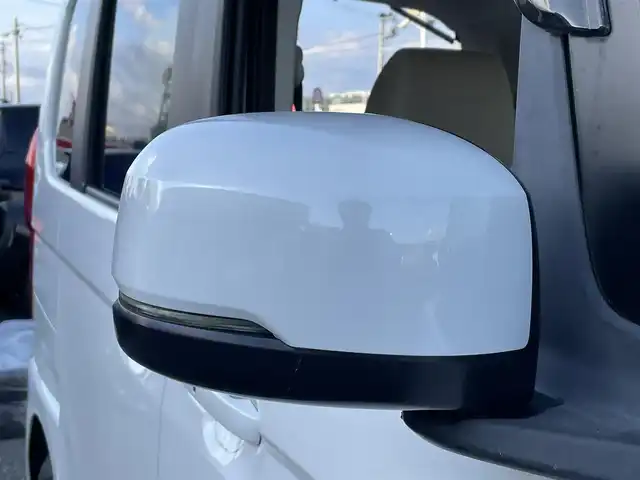 ホンダ Ｎ ＢＯＸ G L ホンダセンシング 青森県 2019(平31)年 5.2万km プラチナホワイトパール ４WD/社外ナビ/フルセグTV/CD/DVD/BT/片側パワースライドドア/ETC/レーンアシスト/衝突被害軽減システム/クルーズコントロール/LEDヘッドライト/オートライト/14インチ社外AW付サマータイヤ積込