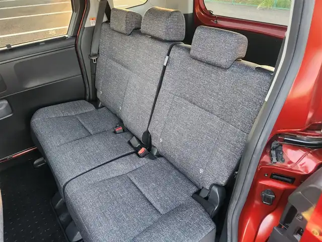 トヨタ シエンタ ハイブリッド Z 群馬県 2023(令5)年 6万km スカーレットメタリック 〇8インチディスプレイオーディオ	/〇両側パワースライドドア		/〇ビルトインETC2.0				/〇パノラミックビューモニター		/〇セーフティセンス	/〇プリクラッシュセーフティシステム/〇レーダークルーズコントロール	/〇パーキングサポートブレーキ		/〇ブラインドスポットモニター				/〇アクセサリーコンセント/〇革巻きステアリング/〇LEDヘッドランプ		/〇消臭撥水撥油機能付きファブリックシート		/〇スマートエントリー/スタートシステム		/〇通信用USBタイプA/充電用USBタイプC		/〇禁煙車