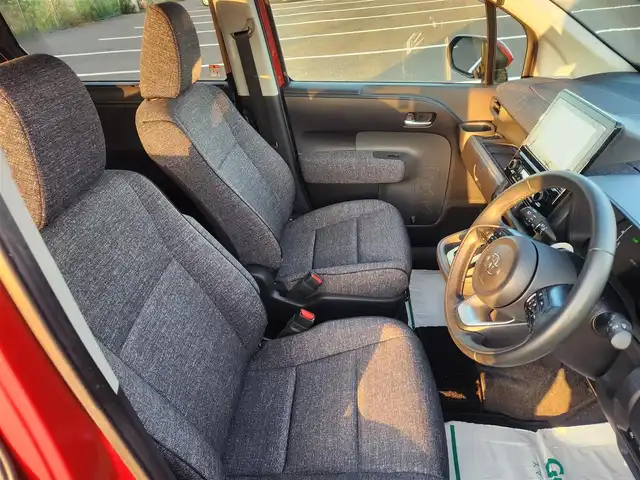 トヨタ シエンタ ハイブリッド Z 群馬県 2023(令5)年 6万km スカーレットメタリック 〇8インチディスプレイオーディオ	/〇両側パワースライドドア		/〇ビルトインETC2.0				/〇パノラミックビューモニター		/〇セーフティセンス	/〇プリクラッシュセーフティシステム/〇レーダークルーズコントロール	/〇パーキングサポートブレーキ		/〇ブラインドスポットモニター				/〇アクセサリーコンセント/〇革巻きステアリング/〇LEDヘッドランプ		/〇消臭撥水撥油機能付きファブリックシート		/〇スマートエントリー/スタートシステム		/〇通信用USBタイプA/充電用USBタイプC		/〇禁煙車