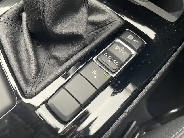 ＢＭＷ Ｘ１ sDrive 18i Xライン 群馬県 2017(平29)年 1.9万km パール 純正ナビ(CD/DVD/Bloutooth/AM/FM)/純正ドライブレコーダー/バックカメラ/ETC/LEDヘッドライト/オートライト/オートマチックハイビーム/ステアリングスイッチ/電動リアゲート/レーンキープアシスト/クルーズコントロール(追従走行)/電動格納ミラー/ルーフレール/純正アルミホイール/コーナーセンサー/USB入力端子/盗難防止機能/横滑り防止/取扱説明書/保証書/スペアキー