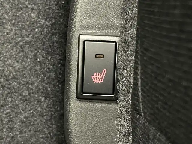 スズキ ソリオ バンディット HV MV 愛知県 2024(令6)年 1万km ピュアホワイトパール/ガンメタリック2トーン 純正９型ナビ　全方位カメラ　シートヒーター　ＨＵＤ　ツートンカラー　デュアルカメラブレーキ　衝突軽減　追従クルコン　リヤパーキングセンサー　両側パワスラ　ＬＥＤオートライト　フルセグＴＶ　ＤＶＤ　禁煙