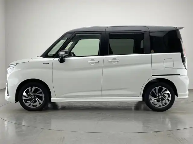 スズキ ソリオ バンディット HV MV 愛知県 2024(令6)年 1万km ピュアホワイトパール/ガンメタリック2トーン 純正９型ナビ　全方位カメラ　シートヒーター　ＨＵＤ　ツートンカラー　デュアルカメラブレーキ　衝突軽減　追従クルコン　リヤパーキングセンサー　両側パワスラ　ＬＥＤオートライト　フルセグＴＶ　ＤＶＤ　禁煙