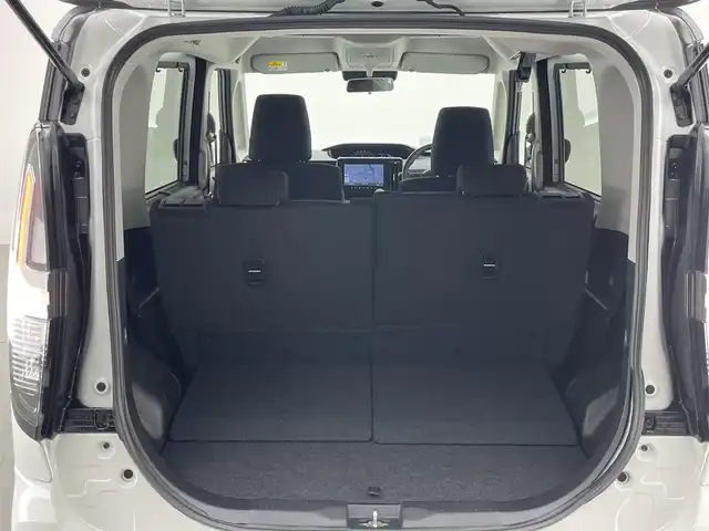 スズキ ソリオ バンディット HV MV 愛知県 2024(令6)年 1万km ピュアホワイトパール/ガンメタリック2トーン 純正９型ナビ　全方位カメラ　シートヒーター　ＨＵＤ　ツートンカラー　デュアルカメラブレーキ　衝突軽減　追従クルコン　リヤパーキングセンサー　両側パワスラ　ＬＥＤオートライト　フルセグＴＶ　ＤＶＤ　禁煙