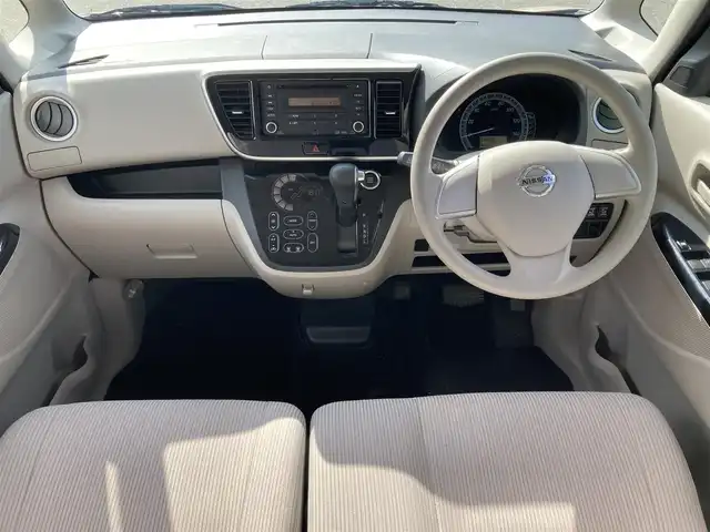 日産 デイズ ルークス X 福岡県 2016(平28)年 4.7万km シルキーローズM アラウンドビューモニター/Bカメラ/フロントカメラ/サイドカメラ/両側パワースライドドア/AM/FM/AUX/純正フロアマット/天井サーキュレーター/横滑り防止装置/盗難防止装置/衝突被害軽減システム/アイドリングストップ/スマートキー