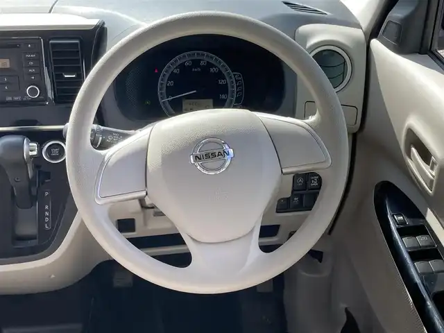 日産 デイズ ルークス X 福岡県 2016(平28)年 4.7万km シルキーローズM アラウンドビューモニター/Bカメラ/フロントカメラ/サイドカメラ/両側パワースライドドア/AM/FM/AUX/純正フロアマット/天井サーキュレーター/横滑り防止装置/盗難防止装置/衝突被害軽減システム/アイドリングストップ/スマートキー