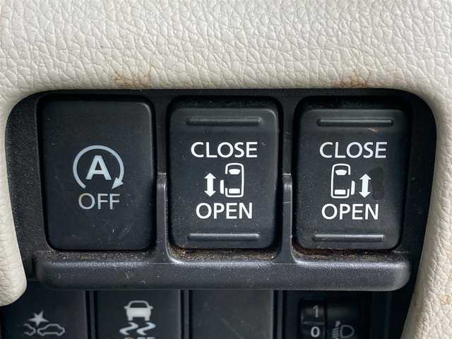 日産 デイズ ルークス X 鳥取県 2016(平28)年 4.7万km シルキーローズM アラウンドビューモニター/Bカメラ/フロントカメラ/サイドカメラ/両側パワースライドドア/AM/FM/AUX/純正フロアマット/天井サーキュレーター/横滑り防止装置/盗難防止装置/衝突被害軽減システム/アイドリングストップ/スマートキー