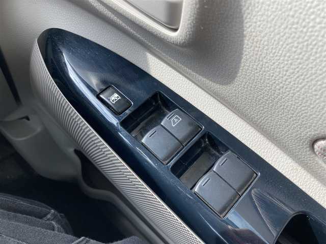 日産 デイズ ルークス X 鳥取県 2016(平28)年 4.7万km シルキーローズM アラウンドビューモニター/Bカメラ/フロントカメラ/サイドカメラ/両側パワースライドドア/AM/FM/AUX/純正フロアマット/天井サーキュレーター/横滑り防止装置/盗難防止装置/衝突被害軽減システム/アイドリングストップ/スマートキー