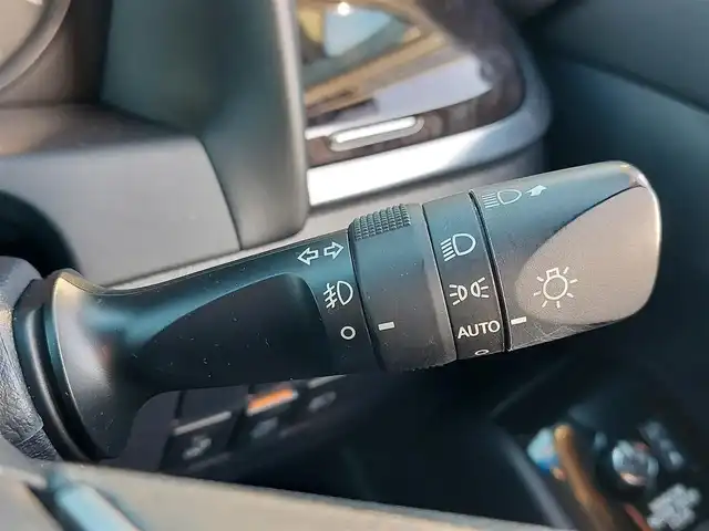 トヨタ ヴェルファイア Z Gエディション 東京都 2019(令1)年 2.9万km ブラック 純正ナビ/　・フルセグＴＶ/　・Bluetooth接続/　・CD/DVD再生/　・AM/FMラジオ/バックカメラ/純正前後室内ドライブレコーダー/トヨタセーフティーセンス/　・プリクラッシュセーフティ/　・レーントレーシングアシスト/　・レーダークルーズコントロール/　・レーンディパーチャーアラート/　・オートマチックハイビーム/　・ロードサインアシスト/パワーシート/エアーシート/シートヒーター/両側パワースライドドア/ステアリングヒーター/ステアリングスイッチ/LEDヘッドライト/プッシュスタート/スマートキー/保証書/取扱説明書