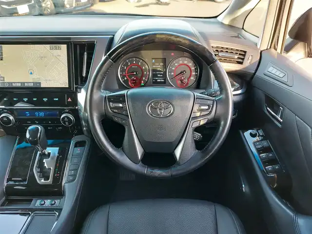 トヨタ ヴェルファイア Z Gエディション 東京都 2019(令1)年 2.9万km ブラック 純正ナビ/　・フルセグＴＶ/　・Bluetooth接続/　・CD/DVD再生/　・AM/FMラジオ/バックカメラ/純正前後室内ドライブレコーダー/トヨタセーフティーセンス/　・プリクラッシュセーフティ/　・レーントレーシングアシスト/　・レーダークルーズコントロール/　・レーンディパーチャーアラート/　・オートマチックハイビーム/　・ロードサインアシスト/パワーシート/エアーシート/シートヒーター/両側パワースライドドア/ステアリングヒーター/ステアリングスイッチ/LEDヘッドライト/プッシュスタート/スマートキー/保証書/取扱説明書