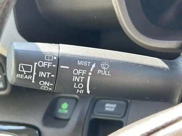 ホンダ Ｎ ＷＧＮ L 熊本県 2023(令5)年 1.6万km フィヨルドミストパール 純正SDナビ/CD/DVD/AM/FM/Bluetooth/MusicRack/SD/USB/フルセグTV/ホンダセンシング/・車線維持支援機能/・衝突軽減ブレーキ/・アダプティブクルーズコントロール/・先行車発信お知らせ機能/・路外逸脱抑制システム/・標識認識機能/バックカメラ/横滑り防止機能/盗難防止装置/エアバッグW＋サイド/カーテンエアバッグ/ステアリングスイッチ/電動格納ミラー/・ウィンカーミラー/電動パーキングブレーキ/ブレーキホールド/プッシュスタートボタン/アイドリングストップ/シートヒーター/LEDヘッドライト/・ヘッドライトレベライザー/・オートライト/スマートキー/スペアキー1本/純正フロアマット/純正ドアバイザー