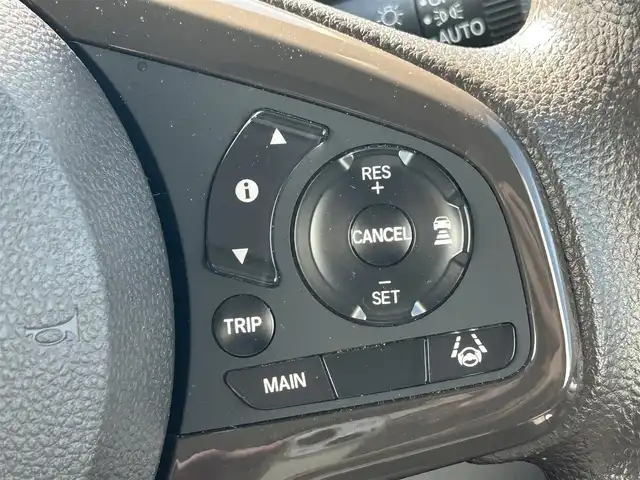 ホンダ Ｎ ＷＧＮ L 熊本県 2023(令5)年 1.6万km フィヨルドミストパール 純正SDナビ/CD/DVD/AM/FM/Bluetooth/MusicRack/SD/USB/フルセグTV/ホンダセンシング/・車線維持支援機能/・衝突軽減ブレーキ/・アダプティブクルーズコントロール/・先行車発信お知らせ機能/・路外逸脱抑制システム/・標識認識機能/バックカメラ/横滑り防止機能/盗難防止装置/エアバッグW＋サイド/カーテンエアバッグ/ステアリングスイッチ/電動格納ミラー/・ウィンカーミラー/電動パーキングブレーキ/ブレーキホールド/プッシュスタートボタン/アイドリングストップ/シートヒーター/LEDヘッドライト/・ヘッドライトレベライザー/・オートライト/スマートキー/スペアキー1本/純正フロアマット/純正ドアバイザー