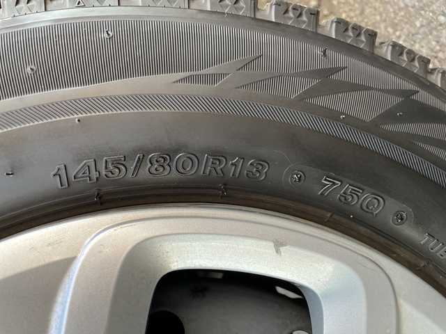 スズキ アルト F 青森県 2017(平29)年 2.1万km シルキーシルバーメタリック 4WD/レーダーブレーキサポート/オートギアシフト/純正オーディオ/CD・FM・AM/アイドリングストップ/ハロゲンヘッドライト/リモコンキー/純正フロアマット/ドアバイザー/横滑り防止装置