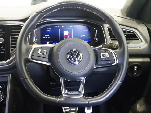 フォルクスワーゲン Ｔ－ロック TDI Rライン 岐阜県 2020(令2)年 4万km ディープブラックパールエフェクト ワンオーナー/純正ナビ/アダプティブズクルーズコントロール/レーンキープアシストシステム/ハイビームアシスト/リアビューカメラ/オートホールド機能/パワーテールゲート/前後ドライブレコーダー/ブラインドスポットディテクション/パークディスタンスコントロール
