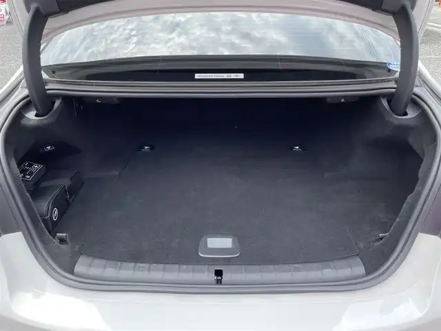 ＢＭＷ ５３０ｅ Mスポーツアイパフォーマンス 埼玉県 2019(平31)年 6.5万km アルピンホワイトⅢ 純正ナビTV/全方位カメラ/黒革シート/全席シートヒーター/前席パワーシート/純正19インチアルミ/LEDヘッドライト/パワートランクリッド/ミラーETC/クリアランスソナー/ヘッドアップディスプレイ/アクティブクルーズコントロール/操舵支援付レーンアシスト/衝突軽減ブレーキ/ドライブレコーダー/プッシュスタート/スマートキー/保証書付整備手帳/取扱説明書