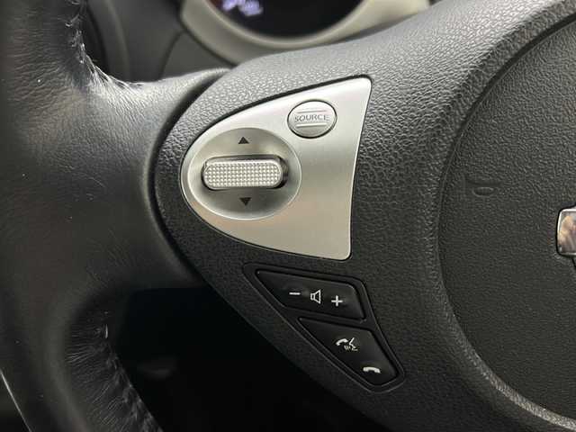 日産 ジューク 15RX Vセレクション 群馬県 2019(令1)年 4.9万km アズライトブルー 純正ナビ　全周囲カメラ　ビルトインＥＴＣ　ドライブレコーダー　　キセノンヘッドライト　オートライト　衝突被害軽減ブレーキ　レーンアシスト　純正アルミホイール　横滑り防止装置　スマートキー　禁煙車
