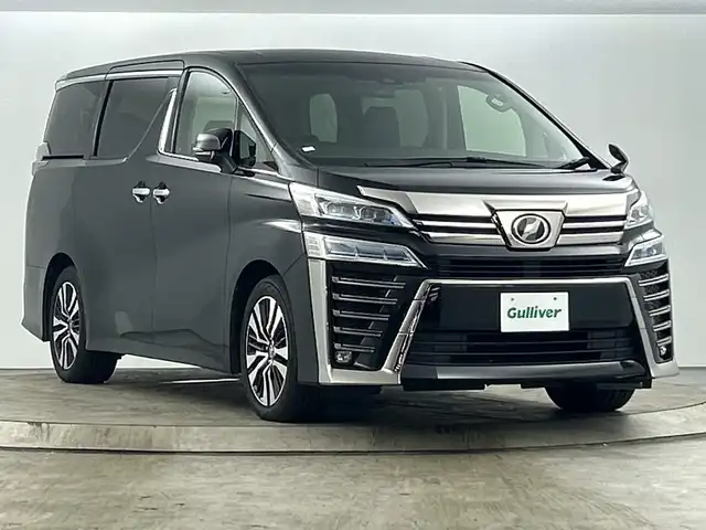 トヨタ ヴェルファイア Z Gエディション 愛知県 2020(令2)年 7.1万km ブラック 禁煙車/純正10.5インチナビ/（CD/DVD/Bluetooth/フルセグTV/AM/FM)/バックカメラ/デジタルインナーミラー/トヨタセーフティセンス/・プリクラッシュセーフティ/・レーンディパーチャーアラート/・レーダークルーズコントロール/。オートマチックハイビーム/ETC/ドライブレコーダー/オットマン/シートベンチレーション/シートヒーター/パワーシート/メモリシート/ステアリングヒーター/両側パワースライドドア/純正18インチアルミホイール/LEDヘッドライト/フロントフォグランプ/スマートキー/プッシュスタート/電動格納ミラー/横滑り防止装置/