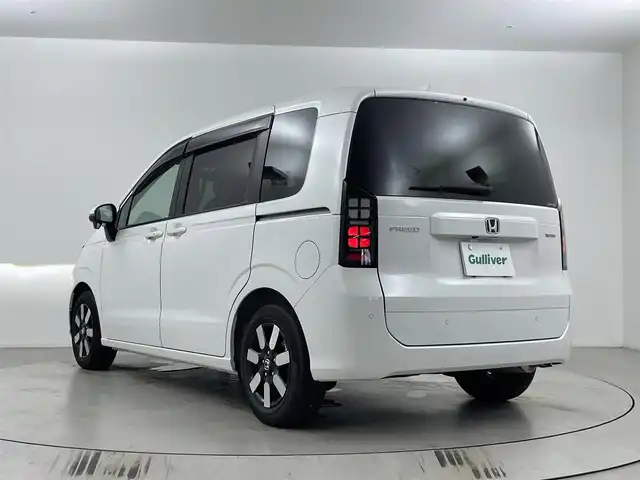 ホンダ フリード ハイブリット e:HEV AIR EX 埼玉県 2025(令7)年 0.3万km プラチナホワイトパール ワンオーナー/11.4インチ純正メモリナビ/・フルセグTV/・CD/DVD再生/・Bluetooth接続/・AppleCarPlay/・AndroidAuto/ホンダセンシング/・衝突軽減ブレーキ/・踏み間違い衝突軽減システム/・急アクセル抑制機能/・路外逸脱抑制機能/・歩行者事故低減ステアリング/・先行車発進お知らせ機能/・標識認識機能/・ブラインドスポットインフォメーション/・オートハイビーム/・アダプティブドライビングビーム/・パーキングセンサーシステム/バックカメラ/ETC/両側パワースライドドア/前後ドライブレコーダー/3列シート/ハーフレザーシート/前席シートヒーター/LEDヘッドライト