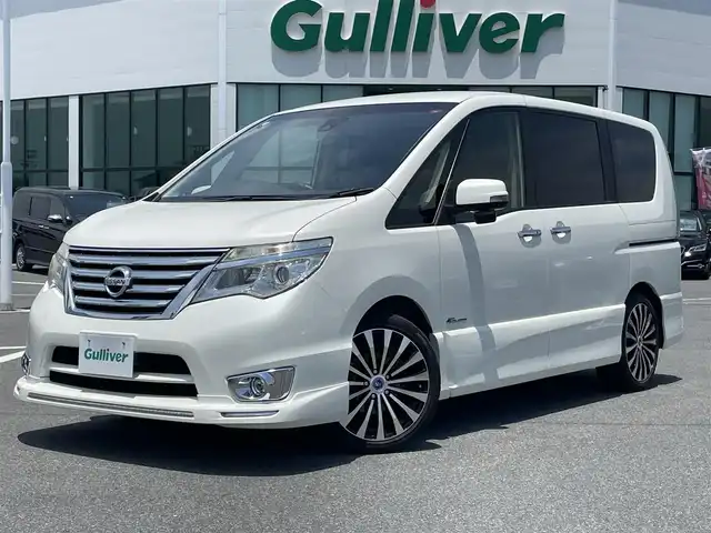 日産 セレナ ハイウェイS G S HV Aセーフ 奈良県 2014(平26)年 2万km ブリリアントホワイトパール 両側パワースライドドア/純正ナビ(フルセグTV/CD/DVD/AM・FM/BT/AUX)/純正フリップダウンモニター/ETC/インテリジェントエマージェンシーブレーキ/踏み間違い防止アシスト/車線逸脱防止支援システム/車線逸脱警報/後側方衝突防止支援システム/後側方車両検知警報/後退時車両検知警報/標識認識機能/ふらつき警報/後席サンシェード/社外18インチアルミホイール/純正フロアマット
