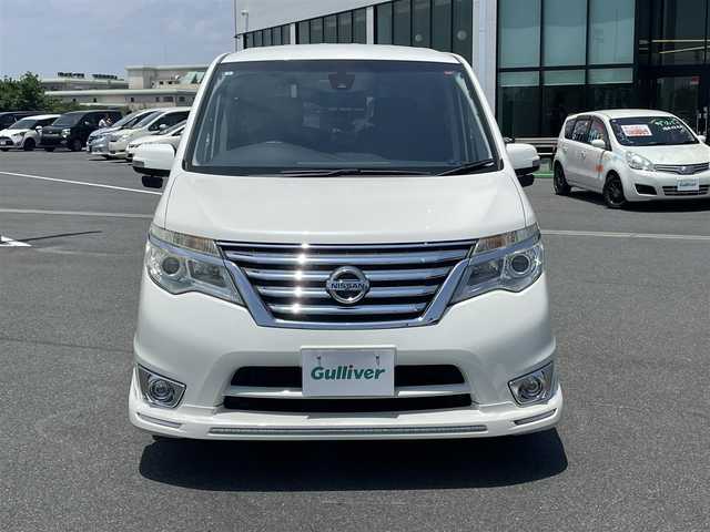 日産 セレナ ハイウェイS G S HV Aセーフ 奈良県 2014(平26)年 2万km ブリリアントホワイトパール 両側パワースライドドア/純正ナビ(フルセグTV/CD/DVD/AM・FM/BT/AUX)/純正フリップダウンモニター/ETC/インテリジェントエマージェンシーブレーキ/踏み間違い防止アシスト/車線逸脱防止支援システム/車線逸脱警報/後側方衝突防止支援システム/後側方車両検知警報/後退時車両検知警報/標識認識機能/ふらつき警報/後席サンシェード/社外18インチアルミホイール/純正フロアマット