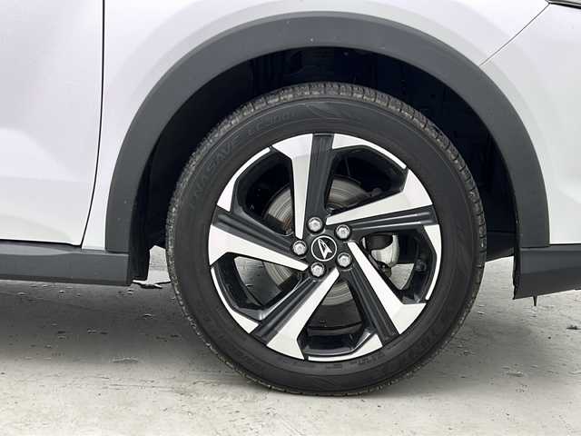 ダイハツ ロッキー プレミアム G HEV 宮城県 2023(令5)年 6.5万km シャイニングホワイトパール スマートアシスト/・衝突回避支援ブレーキ機能/・車線逸脱警報機能/・全車速追従機能付ＡＣＣ/・レーンキープコントロール/・コーナーセンサー/・オートハイビーム/社外7インチナビ/・BT.CD.DVD.SD/バックカメラ/フルセグTV/ハーフレザーシート/前席シートヒーター/ETC/ドライブレコーダー（FR）/プッシュスタート/スマートキー×2/電動パーキングブレーキ/LEDヘッドライト/LEDフォグライト/リアフォグライト/純正フロアマット/純正17インチAW/純正ドアバイザー/横滑り防止