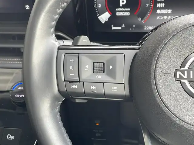 日産 セレナ 東京都 2022(令4)年 2.3万km プリズムホワイト 日産コネクトナビゲーション/純正フリップダウンモニター/インテリジェントルームミラー/プロパイロット/アラウンドビューモニター/ブラインドスポットモニター/パドルシフト/両側パワースライドドア/LED/ワイヤレス充電/前後ドライブレコーダー/ETC2.0/スマートキー/フォグライト