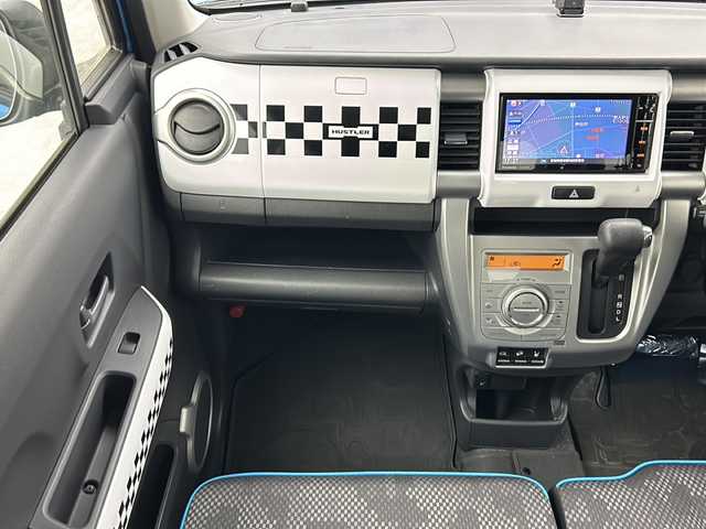 スズキ ハスラー X ターボ 宮城県 2017(平29)年 3.3万km サマーブルーM 4WD/純正ナビ/(AM/FM/SD/iPod/TV/USB/BT/HDMI/CD/DVD)/バックカメラ/ETC/シートヒーター/ヒルディセントコントロール/グリップコントロール/プッシュスタート/スマートキー/スペアキー/オートライト/フォグランプ/ヘッドライトレベライザー/ドアバイザー/純正フロアマット/純正15インチアルミホイール/禁煙