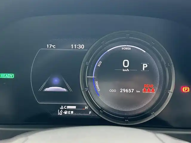 レクサス ＵＸ 250h Fスポーツ 愛知県 2019(平31)年 3万km ホワイトノーヴァガラスフレーク ブラック＆レッドレザーシート〈MOP〉/前席パワーシート/前席シートヒーター＆ベンチレーション/カラーヘッドアップディスプレイ〈MOP〉/三眼LEDヘッドライト〈MOP〉/・アダプティブハイビームシステム/・ヘッダランプクリーナー/純正10.3型ディスプレイナビ/・Blu-ray／Bluetooth／地デジTV/パノラミックビューカメラ/ハンズフリーパワーバックドア/NAVI・AI・AVS〈MOP〉/・NAVI・AI・AVS/・リアパフォーマンスダンパー/・ドライブモードセレクトSport_S+/寒冷地仕様〈MOP〉/・ヘッドライトクリーナー/・デアイサー/・リアフォグランプ/ブラインドスポットモニター〈MOP〉/Lexus Safety System+/・プリクラッシュセーフティ/・レーントレーシングアシスト/・オートマチックハイビーム/・レーダークルーズコントロール/・先行車発進告知/純正１８インチAW/スマートキー×2&カードキー/社外前後ドライブレコーダー