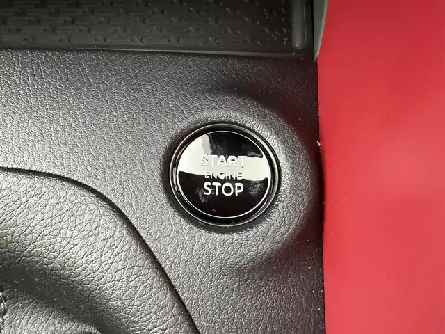 日産 フェアレディ Ｚ バージョンST 愛知県 2023(令5)年 0.6万km パールⅡ 6速MT/ターボ/純正9インチナビ/　　BT/フルセグ/バックカメラ/ビルトインETC2.0/ドライブレコーダー/革巻きステアリング/ステアリングリモコン/インテリジェントエマージェンシーブレーキ/インテリジェントクルーズコントロール/LDW/ハーフレザーシート/パワーシート/シートヒーター/ブラインドスポットモニター/純正LEDヘッドライト/リヤフォグランプ/純正19インチアルミホイール