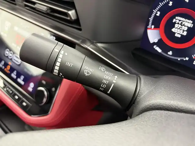日産 フェアレディ Ｚ バージョンST 愛知県 2023(令5)年 0.6万km パールⅡ 6速MT/ターボ/純正9インチナビ/　　BT/フルセグ/バックカメラ/ビルトインETC2.0/ドライブレコーダー/革巻きステアリング/ステアリングリモコン/インテリジェントエマージェンシーブレーキ/インテリジェントクルーズコントロール/LDW/ハーフレザーシート/パワーシート/シートヒーター/ブラインドスポットモニター/純正LEDヘッドライト/リヤフォグランプ/純正19インチアルミホイール