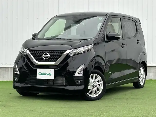 日産 デイズ ハイウェイスターX 香川県 2023(令5)年 1.1万km ブラック 純正9インチオリジナルナビゲーション/→フルセグ/Bluetooth/アラウンドビューモニター/インテリジェントエマージェンシーブレーキ/車線逸脱警報/360°セーフティアシスト/ハイビームアシスト/踏み間違い防止アシスト/標識検知機能/前後コーナーセンサー/バックカメラ連動ルームミラー/LEDヘッドライト/純正14インチアルミ/純正フロアマット/ETC2.0/革巻きステアリング/ステアリングリモコン/アイドリングストップ/プッシュスタート/キーレス