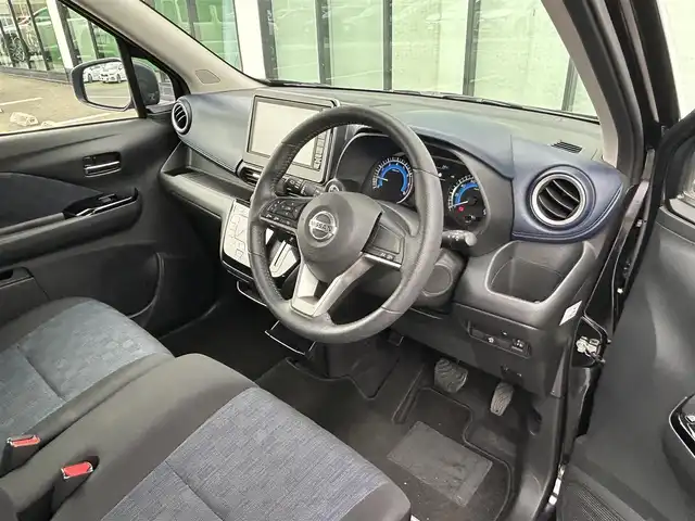 日産 デイズ ハイウェイスターX 香川県 2023(令5)年 1.1万km ブラック 純正9インチオリジナルナビゲーション/→フルセグ/Bluetooth/アラウンドビューモニター/インテリジェントエマージェンシーブレーキ/車線逸脱警報/360°セーフティアシスト/ハイビームアシスト/踏み間違い防止アシスト/標識検知機能/前後コーナーセンサー/バックカメラ連動ルームミラー/LEDヘッドライト/純正14インチアルミ/純正フロアマット/ETC2.0/革巻きステアリング/ステアリングリモコン/アイドリングストップ/プッシュスタート/キーレス