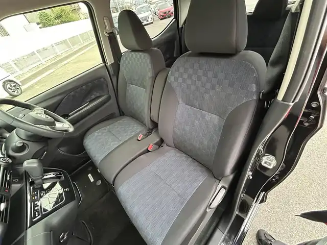 日産 デイズ ハイウェイスターX 香川県 2023(令5)年 1.1万km ブラック 純正9インチオリジナルナビゲーション/→フルセグ/Bluetooth/アラウンドビューモニター/インテリジェントエマージェンシーブレーキ/車線逸脱警報/360°セーフティアシスト/ハイビームアシスト/踏み間違い防止アシスト/標識検知機能/前後コーナーセンサー/バックカメラ連動ルームミラー/LEDヘッドライト/純正14インチアルミ/純正フロアマット/ETC2.0/革巻きステアリング/ステアリングリモコン/アイドリングストップ/プッシュスタート/キーレス