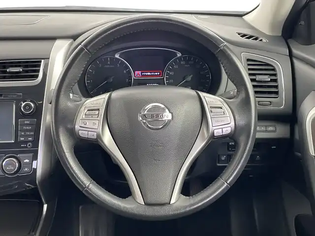 日産 ティアナ XV ナビAVMパッケージ 鹿児島県 2017(平29)年 5.8万km ブリリアントホワイトパール 純正メーカーナビ/スマートキー/クルーズコントロール/DVD/ワンセグ/CD/レザーシート/シートヒーター/ドライブレコーダー/パワーシート/純正17アルミ/前後コーナーセンサー/衝突軽減ブレーキ