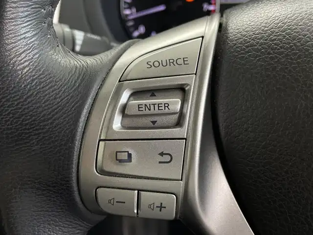 日産 ティアナ XV ナビAVMパッケージ 鹿児島県 2017(平29)年 5.8万km ブリリアントホワイトパール 純正メーカーナビ/スマートキー/クルーズコントロール/DVD/ワンセグ/CD/レザーシート/シートヒーター/ドライブレコーダー/パワーシート/純正17アルミ/前後コーナーセンサー/衝突軽減ブレーキ