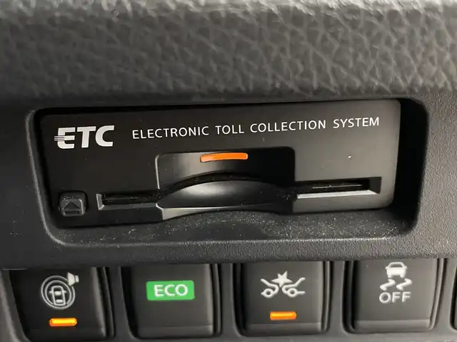 日産 ティアナ XV ナビAVMパッケージ 鹿児島県 2017(平29)年 5.8万km ブリリアントホワイトパール 純正メーカーナビ/スマートキー/クルーズコントロール/DVD/ワンセグ/CD/レザーシート/シートヒーター/ドライブレコーダー/パワーシート/純正17アルミ/前後コーナーセンサー/衝突軽減ブレーキ