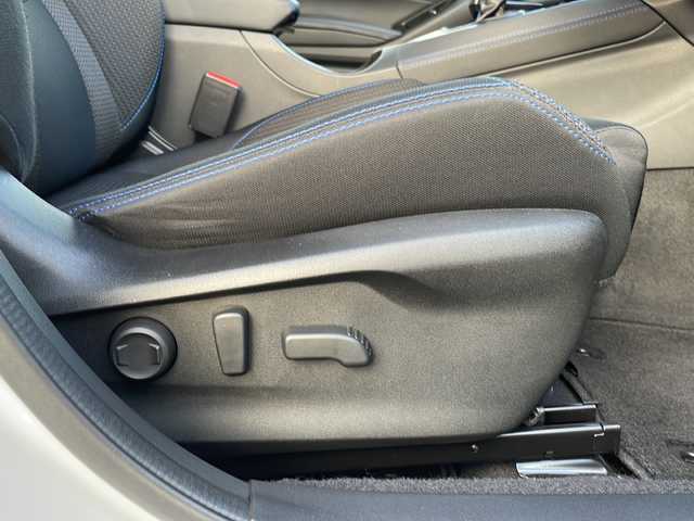 スバル レヴォーグ 1．8GT－H EX 島根県 2021(令3)年 3.2万km クリスタルホワイトP メーカーナビゲーション/フルセグ BT/レーダークルーズコントロール/パドルシフト/バックカメラ/D/N席パワーシート/シートヒーター/電子パーキング/社外前方ドライブレコーダー(ZDR-012)/AUTOライト/LEDヘッドライト/フォグライト/革巻きステアリング/ステアリングリモコン/ETC/電動格納ミラー/ウィンカーミラー/ISOFIX/ドアバイザー/純正18インチアルミホイール