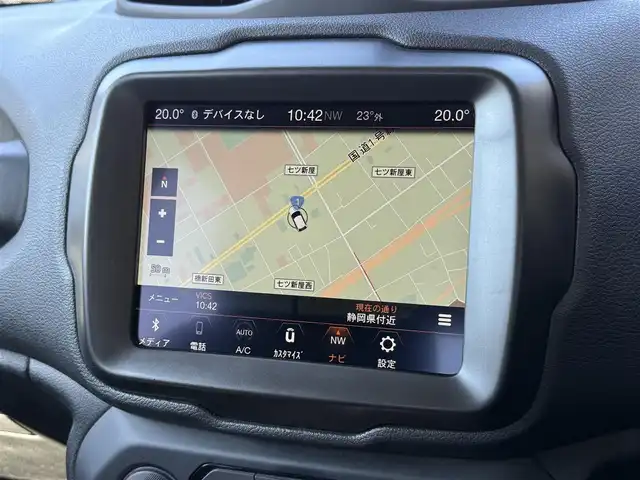 クライスラー・ジープ ジープ レネゲード トレイルホーク 静岡県 2022(令4)年 5万km グレー ワンオーナー/BSM/THULE キャリア/純正ナビ/(BT/CarPlay/フルセグ）/バックカメラ/クルーズコントロール/レーンキープアシスト/パーキングアシスト/スマートキー/ETC2.0/純正フロアマット/純正17インチアルミホイール/保証書/取説/スペアキー